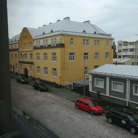 Station Apartment